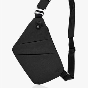 Pick pocket proof crossbody bag